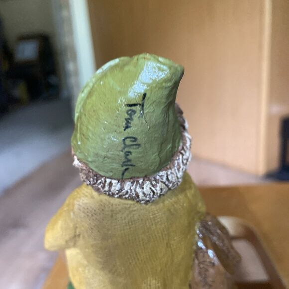 Tom Clark Signed 1983 Gnome “Howdy” Sitting on Pineapple #17 - Picture 5 of 6